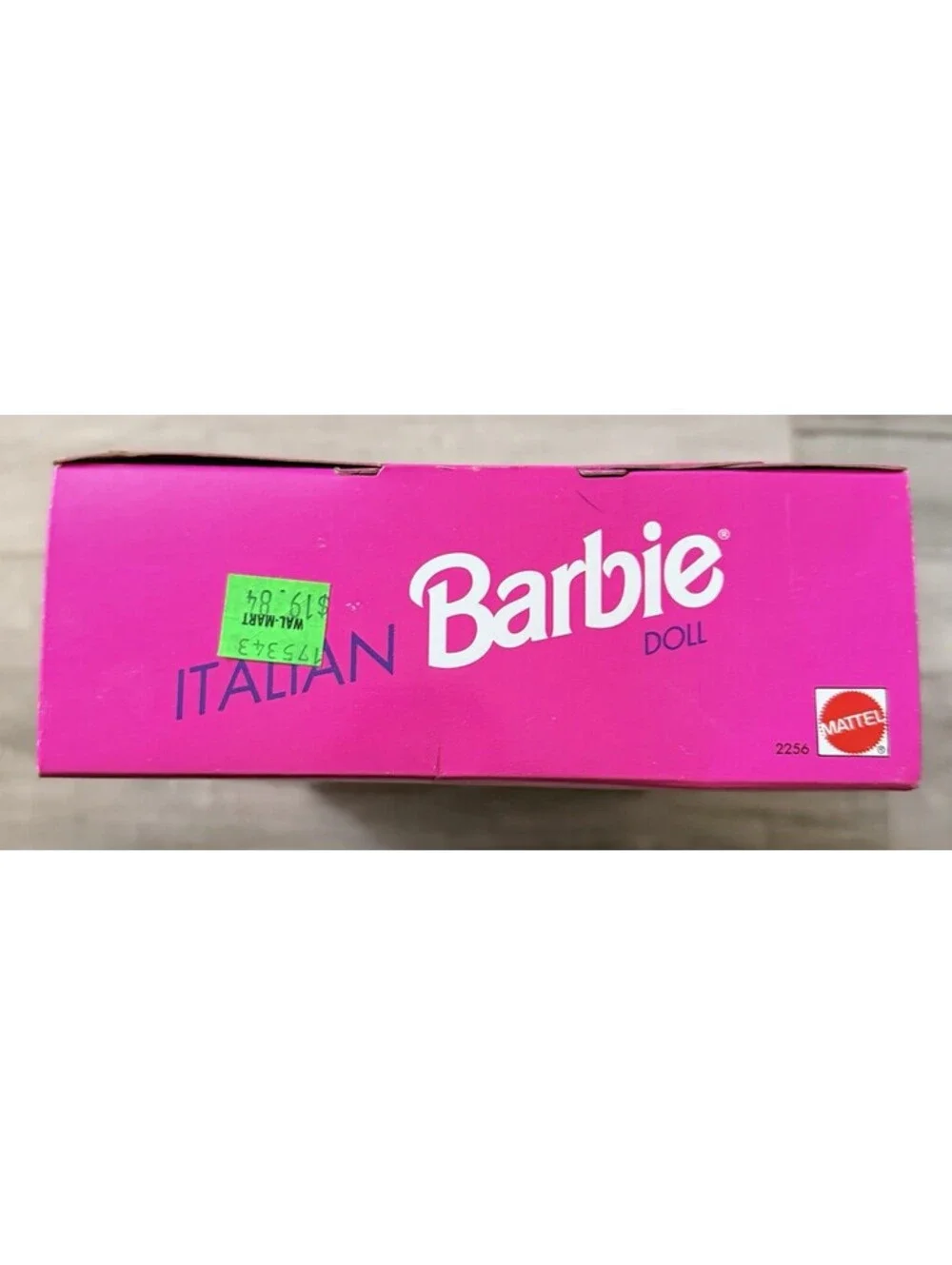 Barbie Italian Collector Edition Dolls of the World 1992 #2256